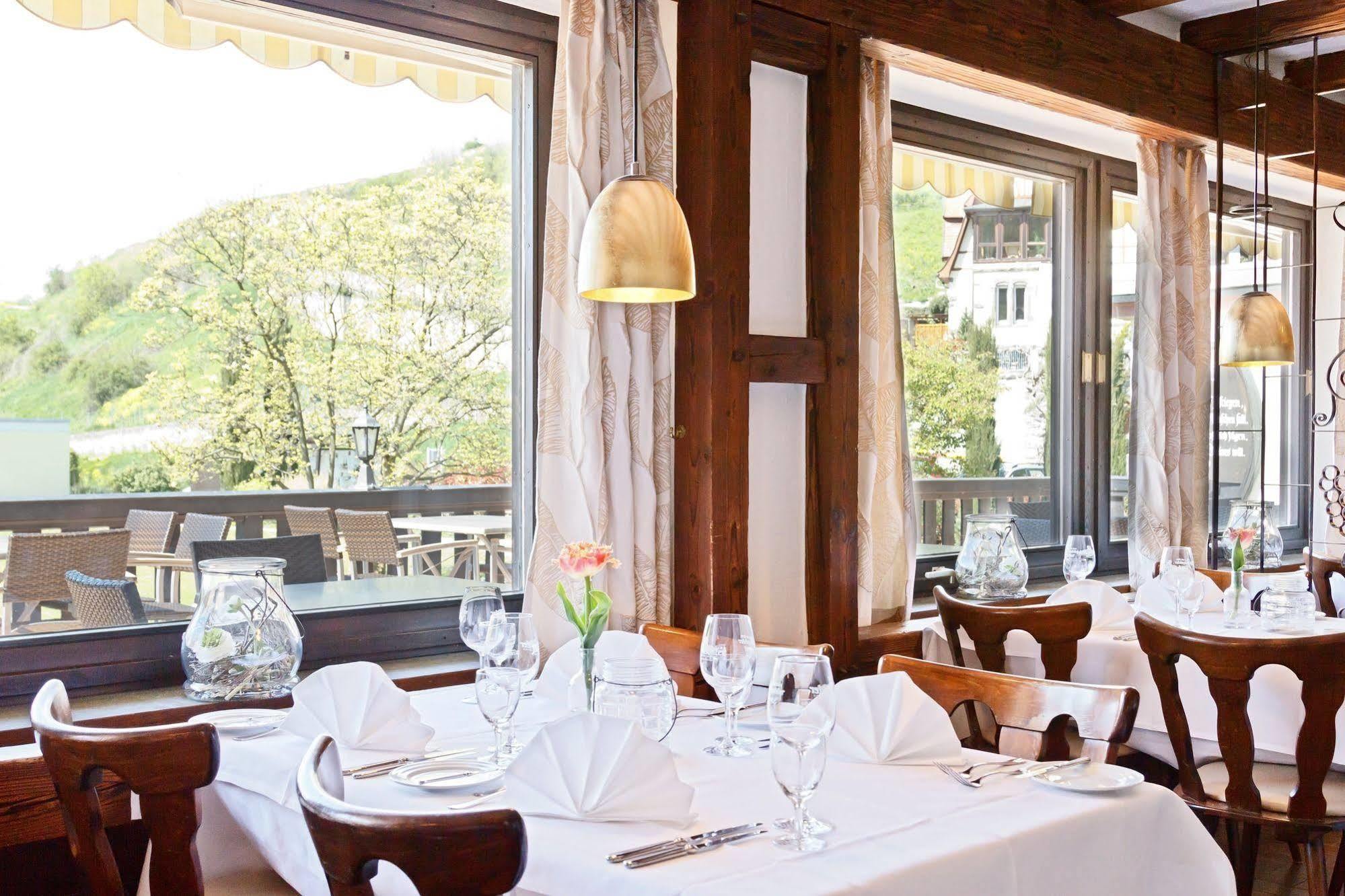 Hotel-Restaurant Rebstock Ihringen Exterior foto